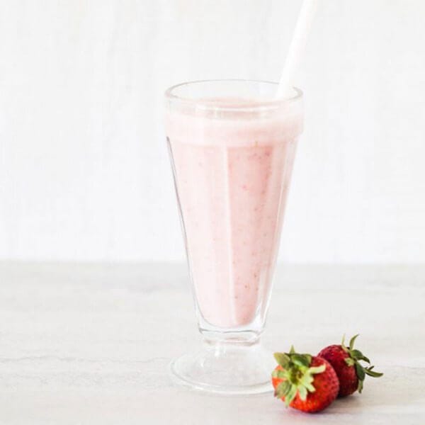 AlmostSkinny Shake Strawberry Cheescake